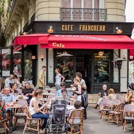 Apartment Bright Cosy 1 Bedroom Last Floor Central Montmartre