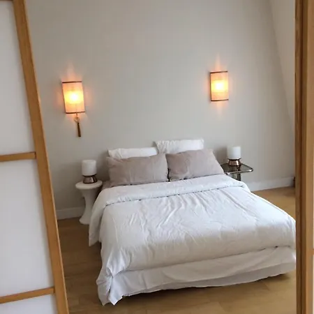 Apartment Bright Cosy 1 Bedroom Last Floor Central Montmartre *