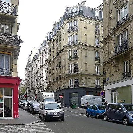 Apartment Bright Cosy 1 Bedroom Last Floor Central Montmartre